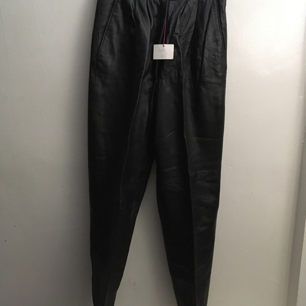 Women’s NWT Lambs Wool Leather Pants Size 10 Black Polyester Lining